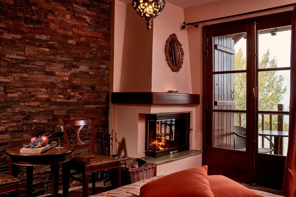 Hotel Dryades And Spa Agios Lavrentios Екстериор снимка