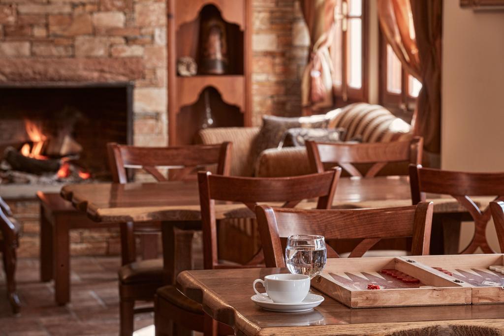 Hotel Dryades And Spa Agios Lavrentios Екстериор снимка